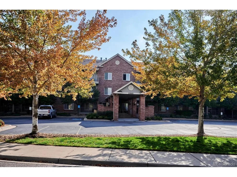 Unit for sale at 2895 W Riverwalk Cir, Littleton, CO 80123