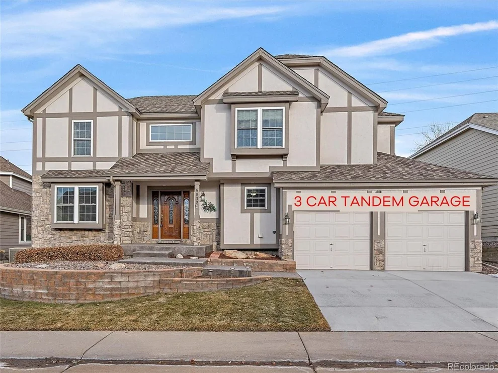 Unit for sale at 8932 Chestnut Hill Ln, Highlands Ranch, CO 80130