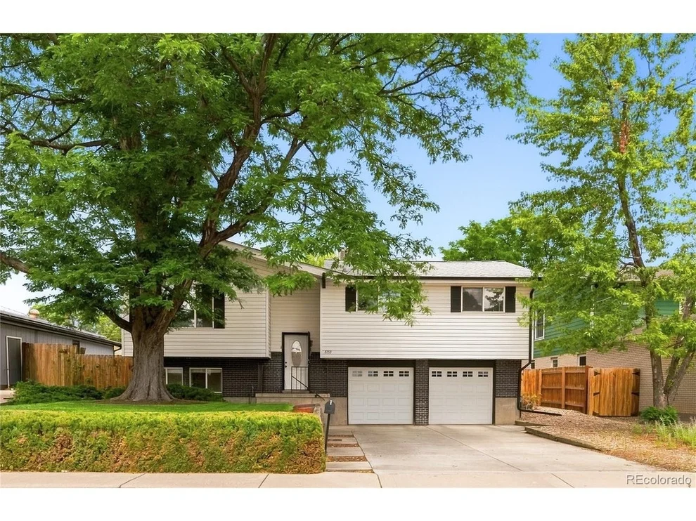 Unit for sale at 6759 W Arkansas Ave, Denver, CO 80232
