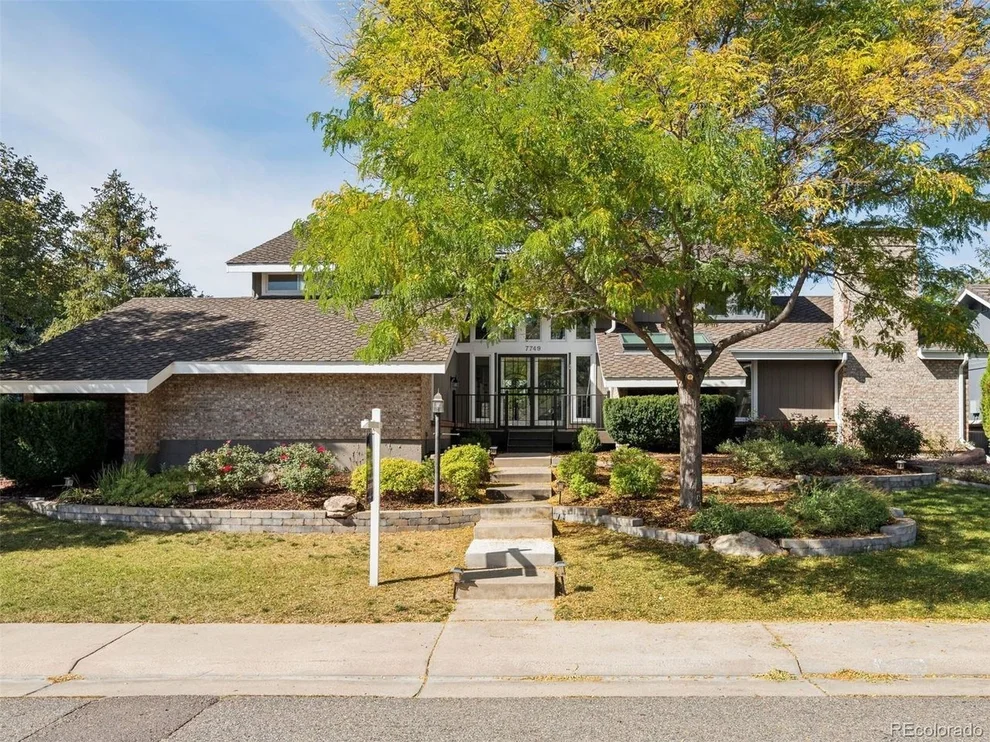 Unit for sale at 7749 S Glencoe Way, Centennial, CO 80122