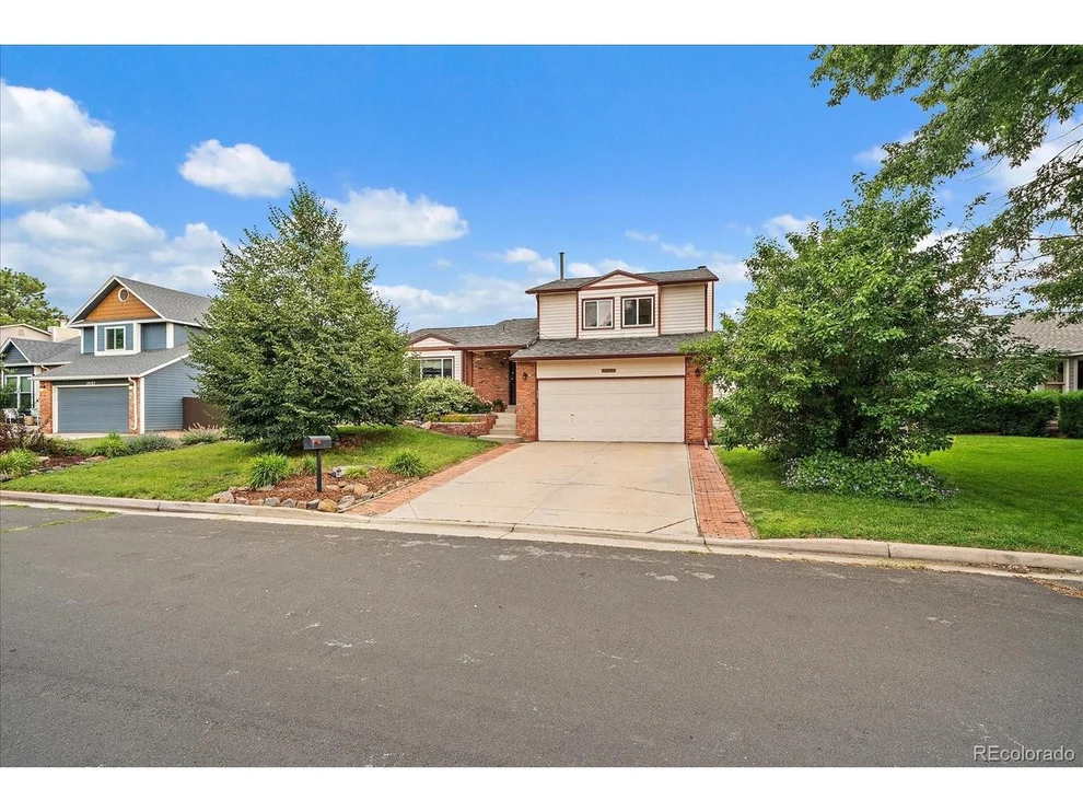 Unit for sale at 19727 E Eldorado Dr, Aurora, CO 80013