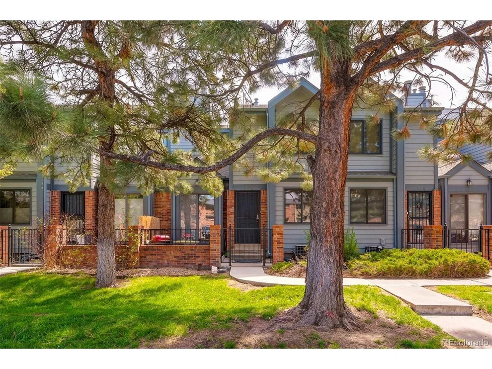 Unit for sale at 1908 S Cherry St, Denver, CO 80222