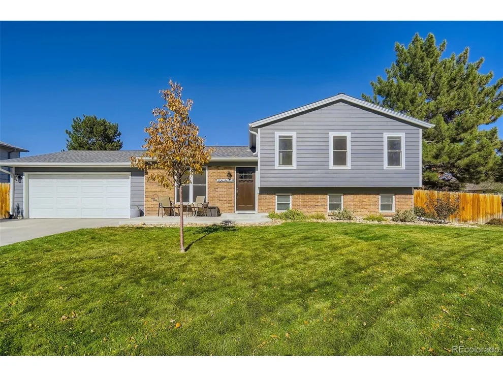 Unit for sale at 8221 W 93rd Pl, Westminster, CO 80021