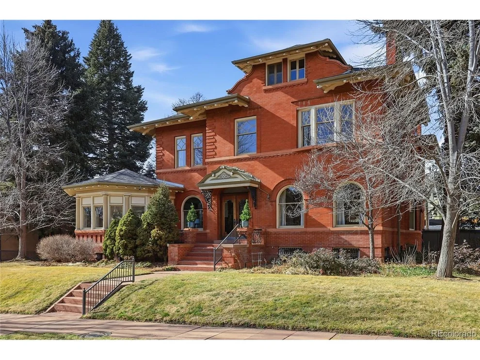 Unit for sale at 685 N Emerson St, Denver, CO 80218