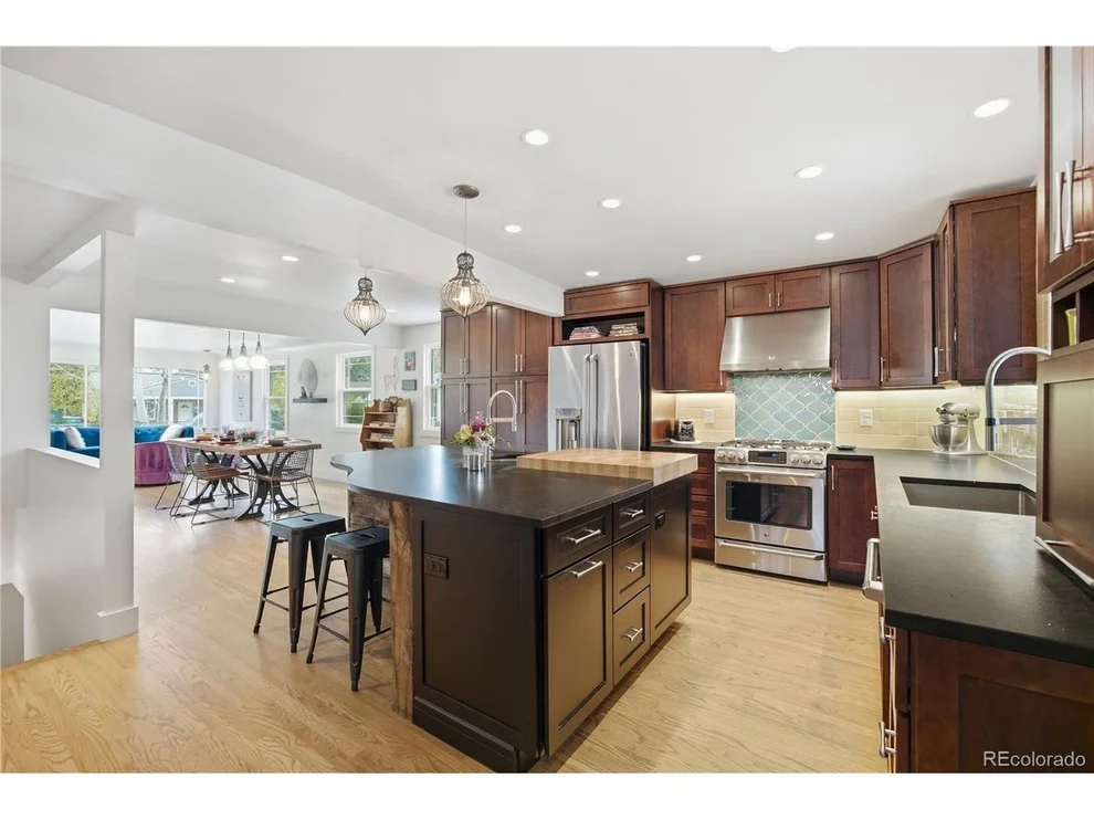 Unit for sale at 4655 S Pearl St, Englewood, CO 80113