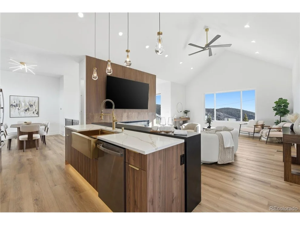 Unit for sale at 185 Hillside Rd, Idaho Springs, CO 80452