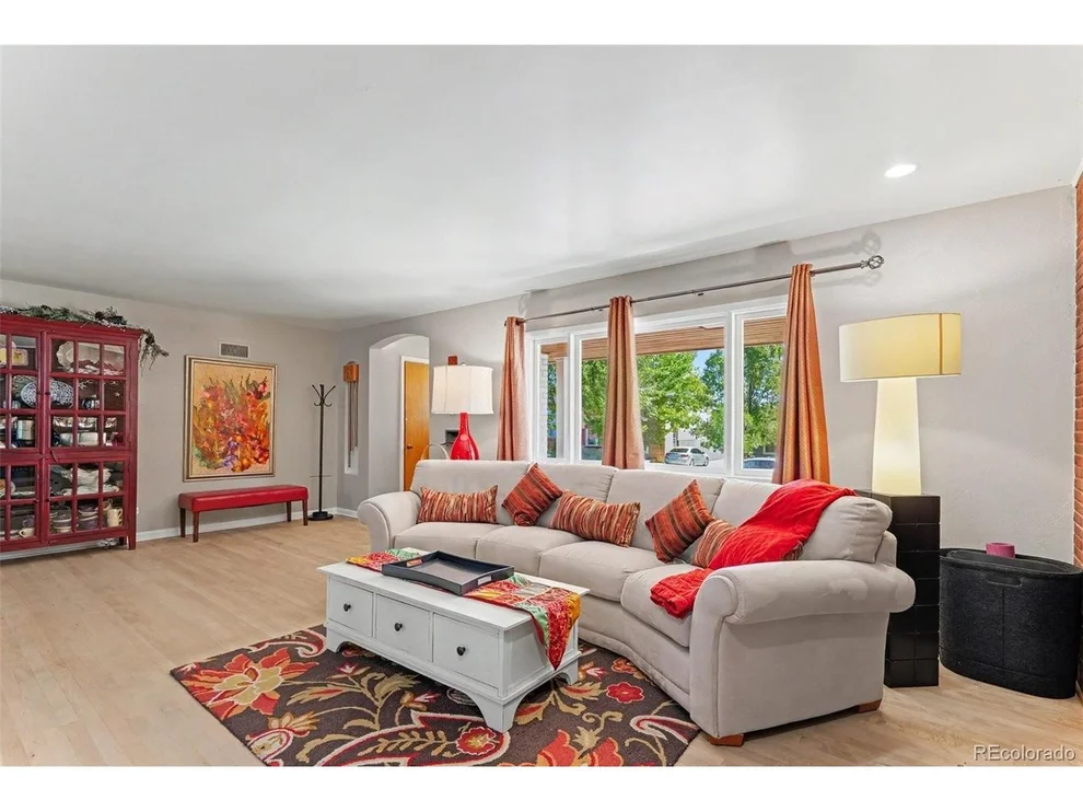 Unit for sale at 1385 Dayton St, Aurora, CO 80010