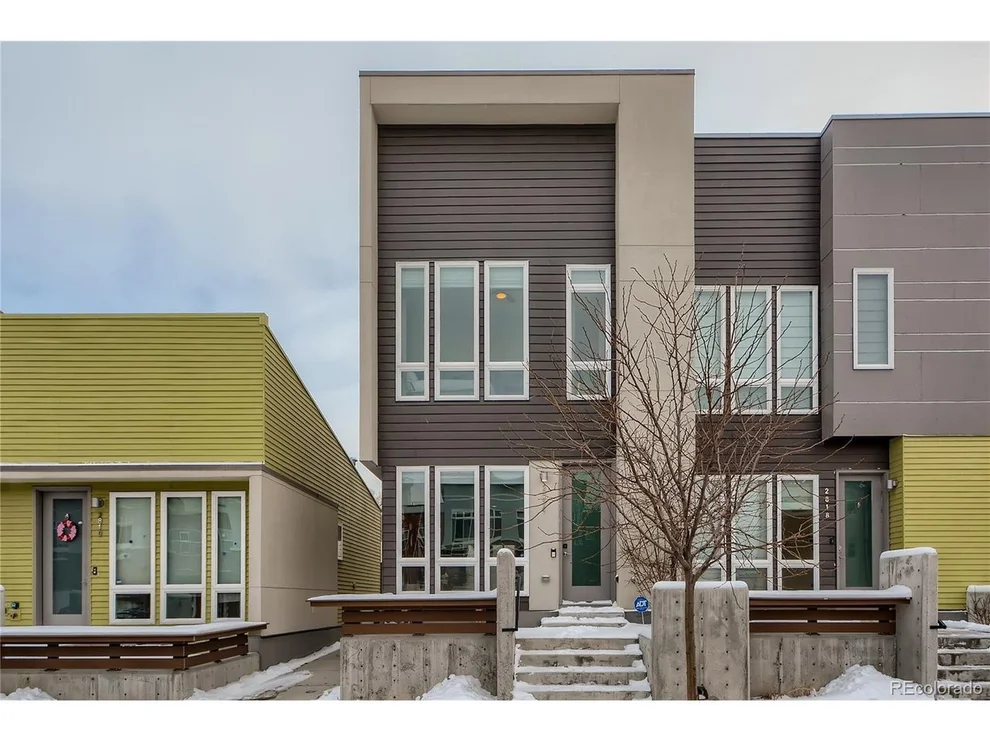Unit for sale at 2814 W Parkside Pl, Denver, CO 80221