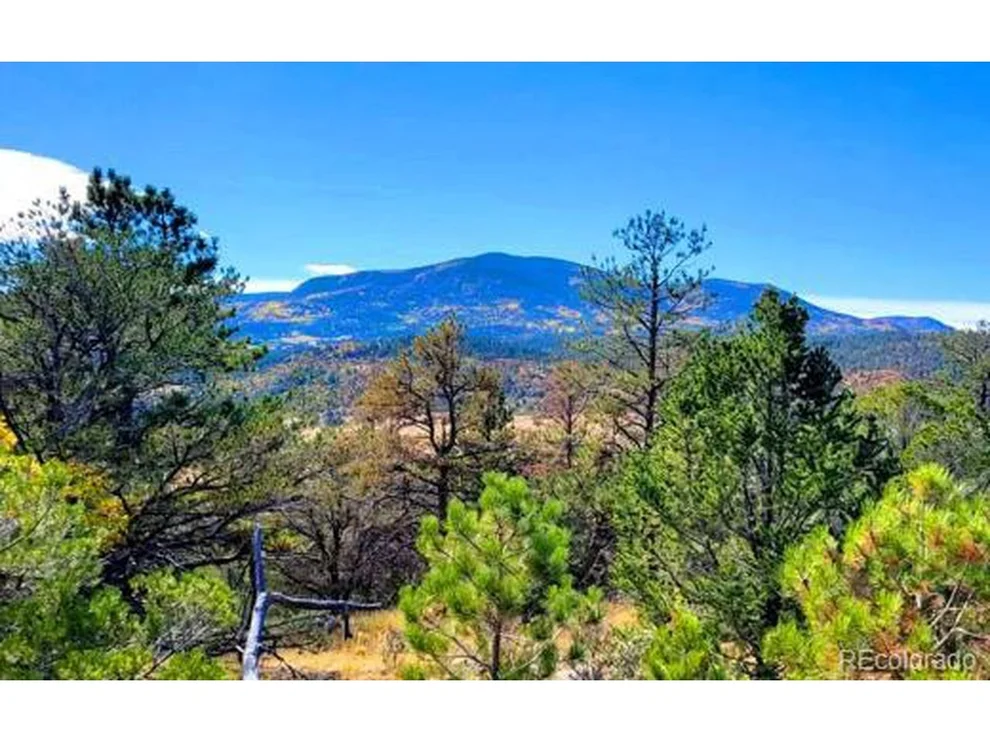 Unit for sale at 308 Sourwood Ln, Canon City, CO 81212