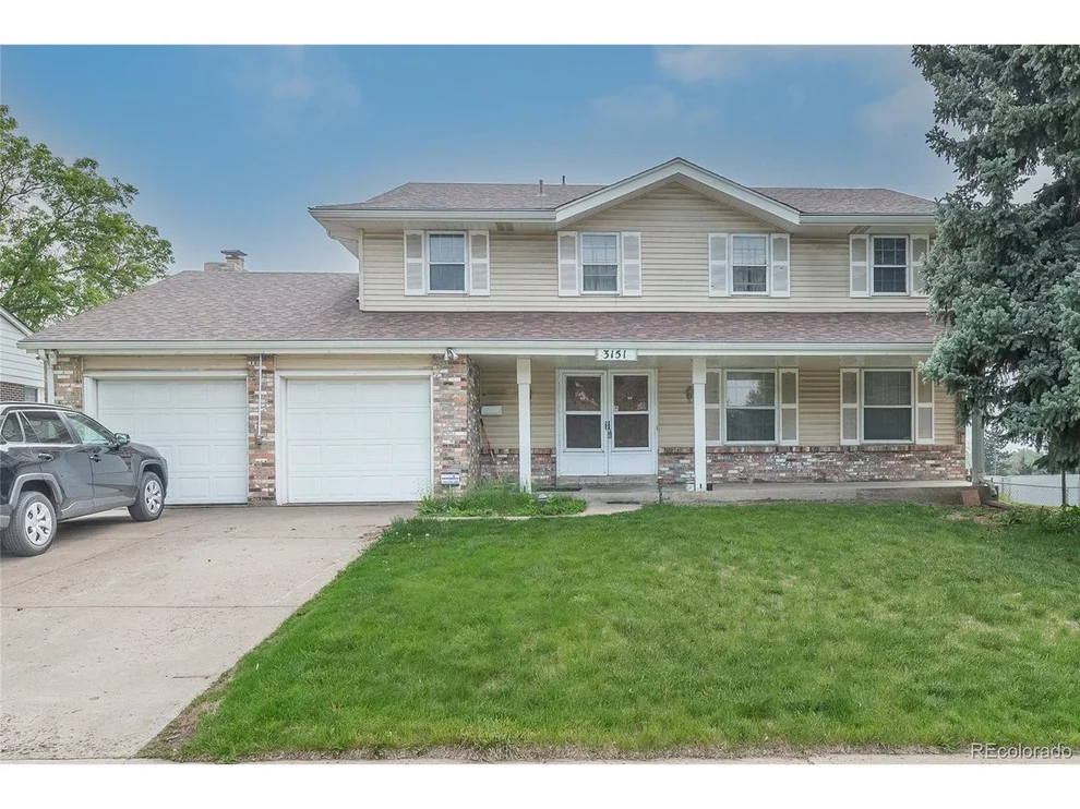 Unit for sale at 3151 S Holly Pl, Denver, CO 80222