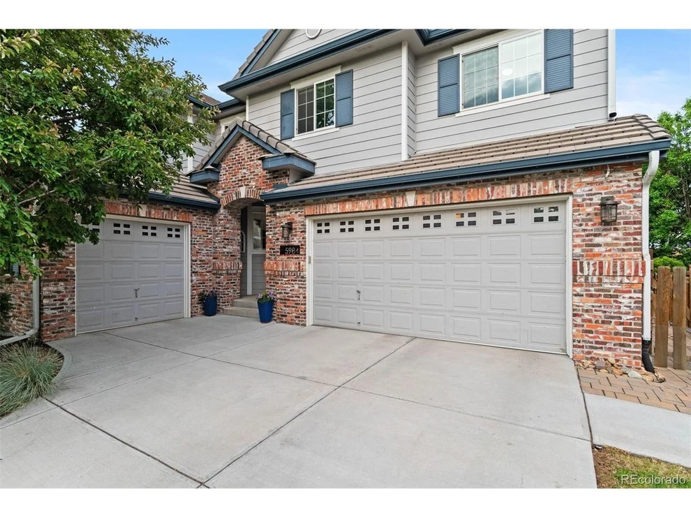 Unit for sale at 5984 S Paris Pl, Greenwood Village, CO 80111