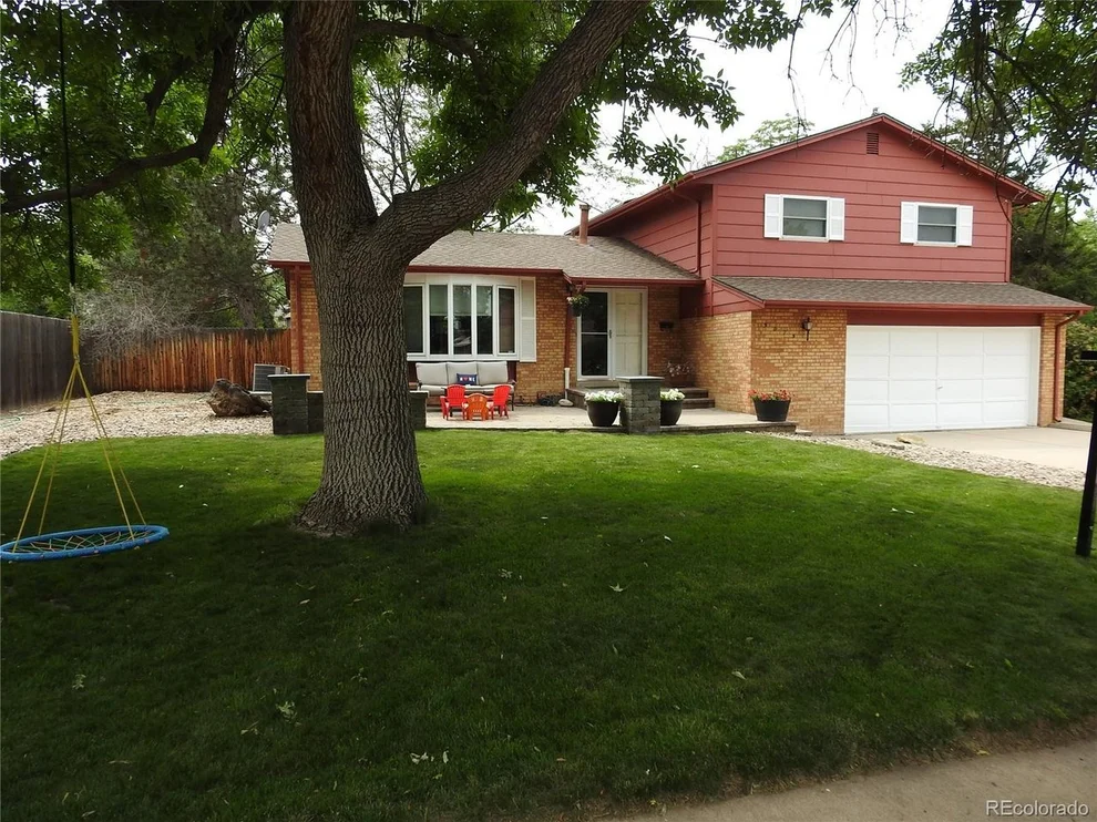 Unit for sale at 5075 W Hinsdale Cir, Littleton, CO 80128