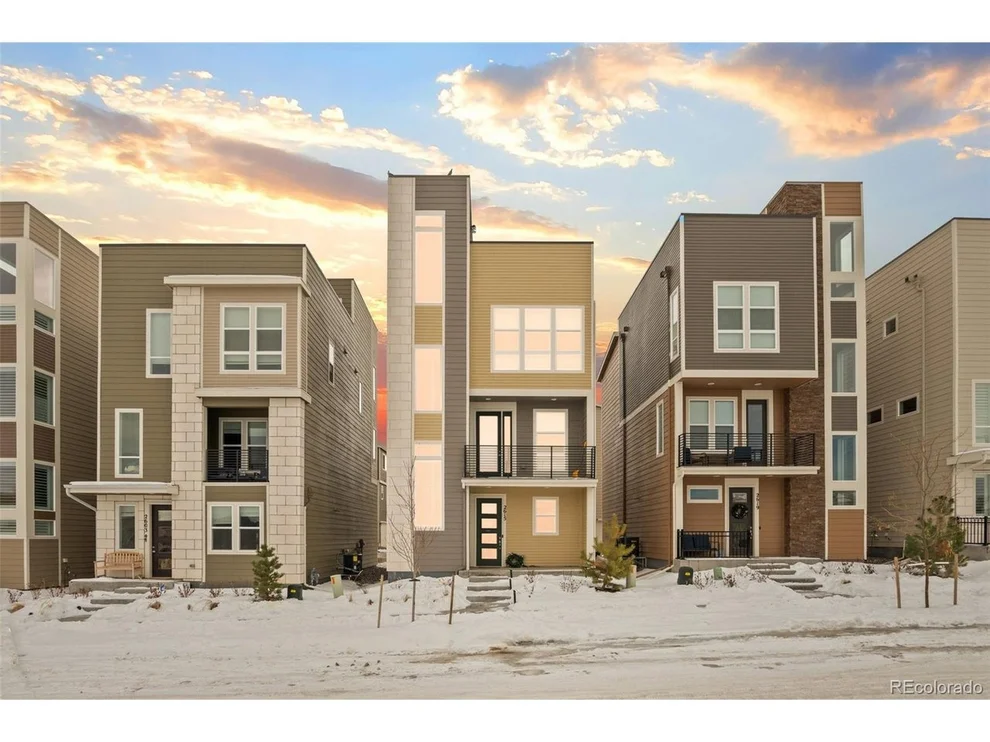 Unit for sale at 2615 Mayotte Way, Castle Rock, CO 80109