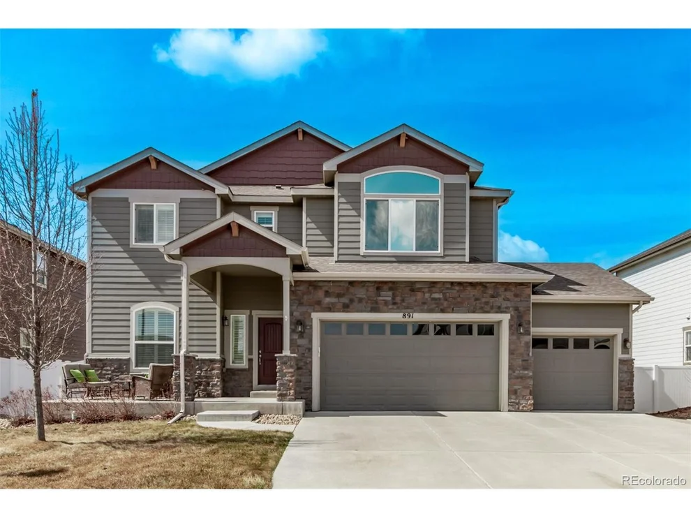 Unit for sale at 891 Shirttail Peak Dr, Windsor, CO 80550