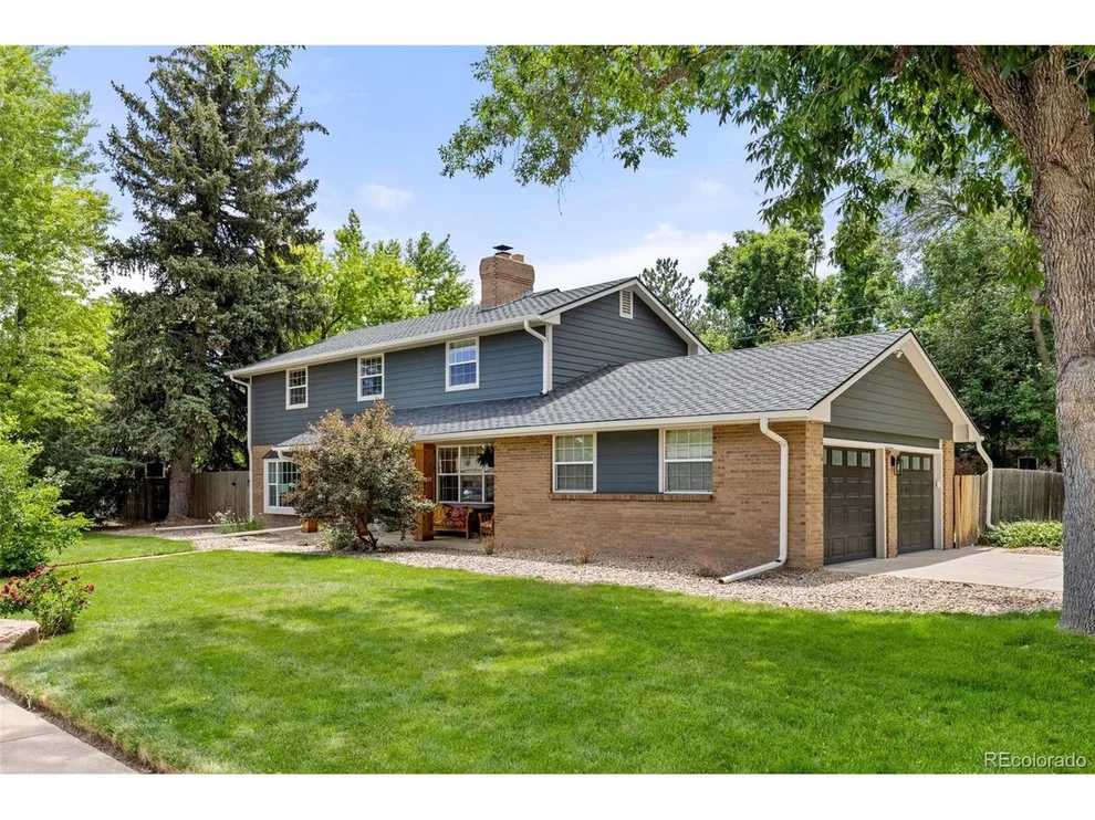 Unit for sale at 5584 W Rowland Pl, Littleton, CO 80128