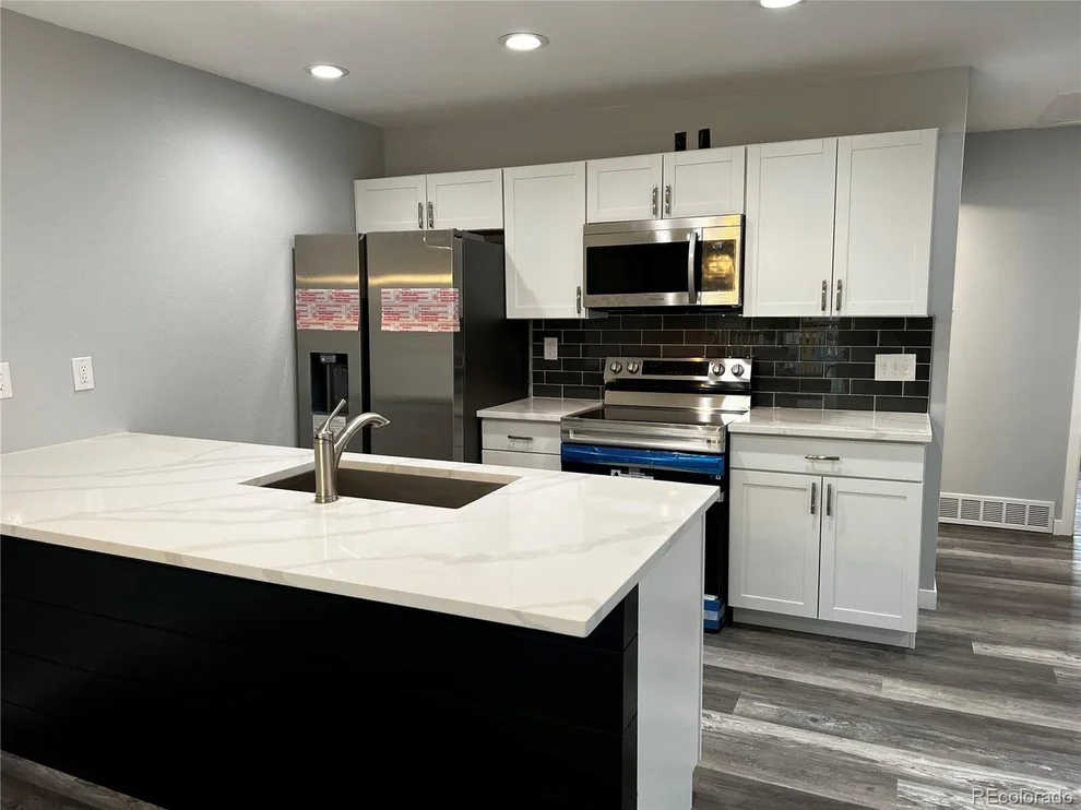 Unit for sale at 15071 E Jarvis Pl, Aurora, CO 80014