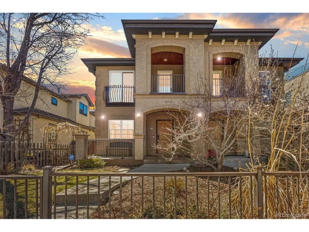 Unit for sale at 4714 W Moncrieff Pl, Denver, CO 80212