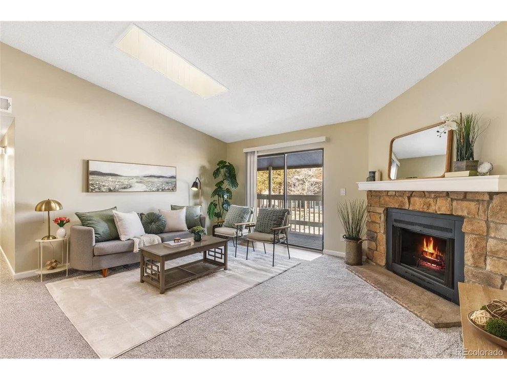 Unit for sale at 18196 E Ohio Ave, Aurora, CO 80017