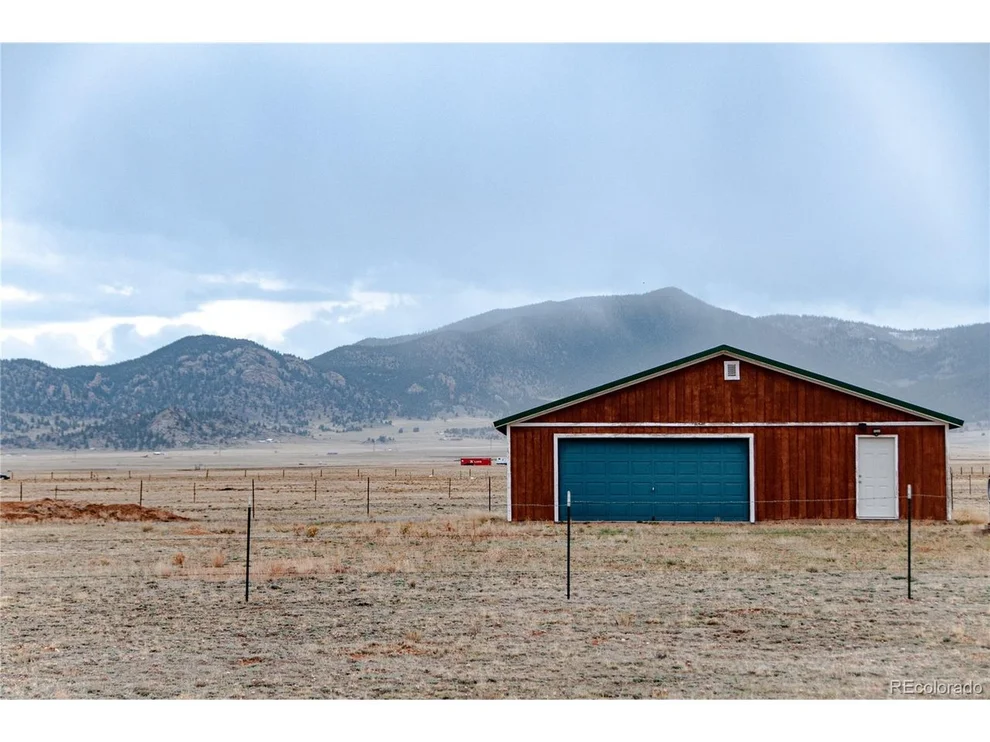 Unit for sale at 855 Chase Gulch Rd, Lake George, CO 80827