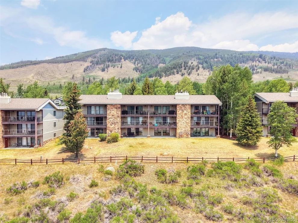 32 Corinthian Circle