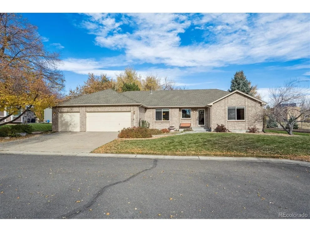 Unit for sale at 17537 W 59th Pl, Golden, CO 80403