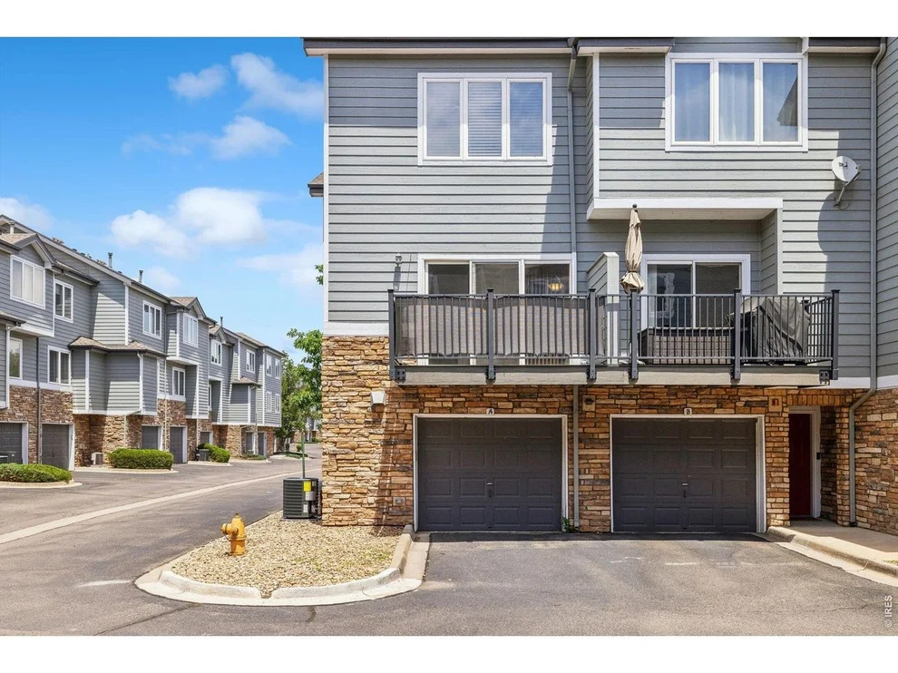 Unit for sale at 2761 W Riverwalk Cir, Littleton, CO 80123
