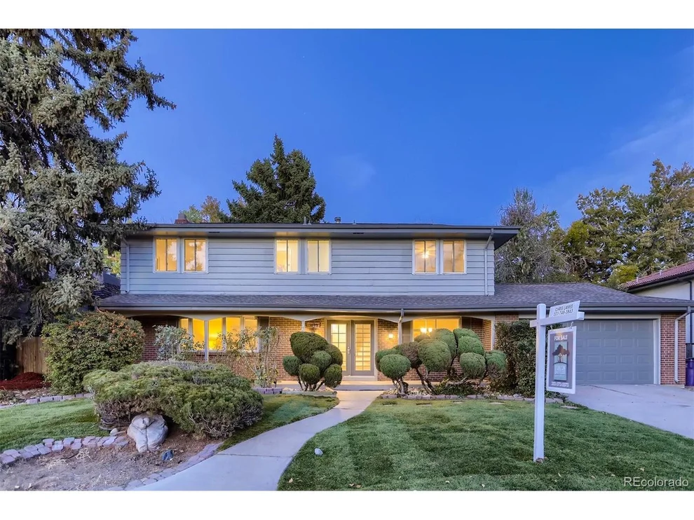 Unit for sale at 3670 S Hillcrest Dr, Denver, CO 80237