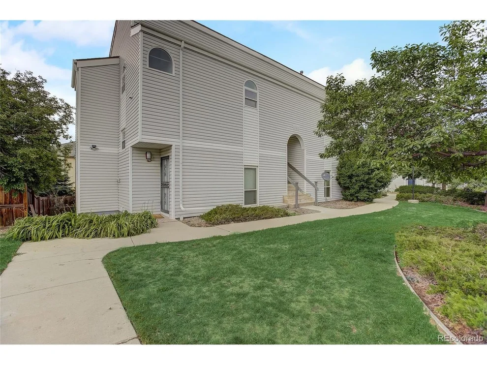Unit for sale at 11123 E Alameda Ave, Aurora, CO 80012