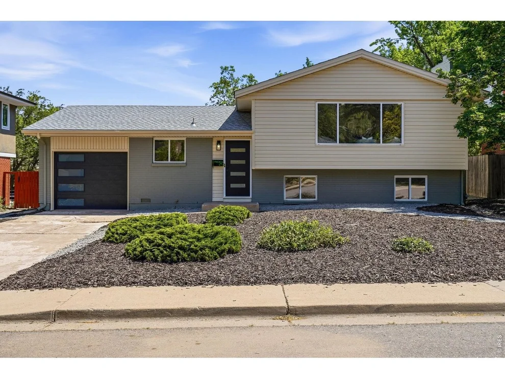 Unit for sale at 980 Hartford Dr, Boulder, CO 80305