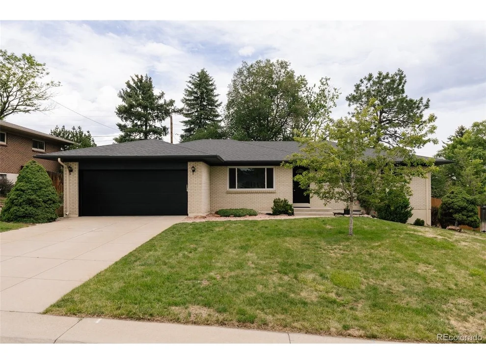 Unit for sale at 1844 S Van Gordon St, Lakewood, CO 80228