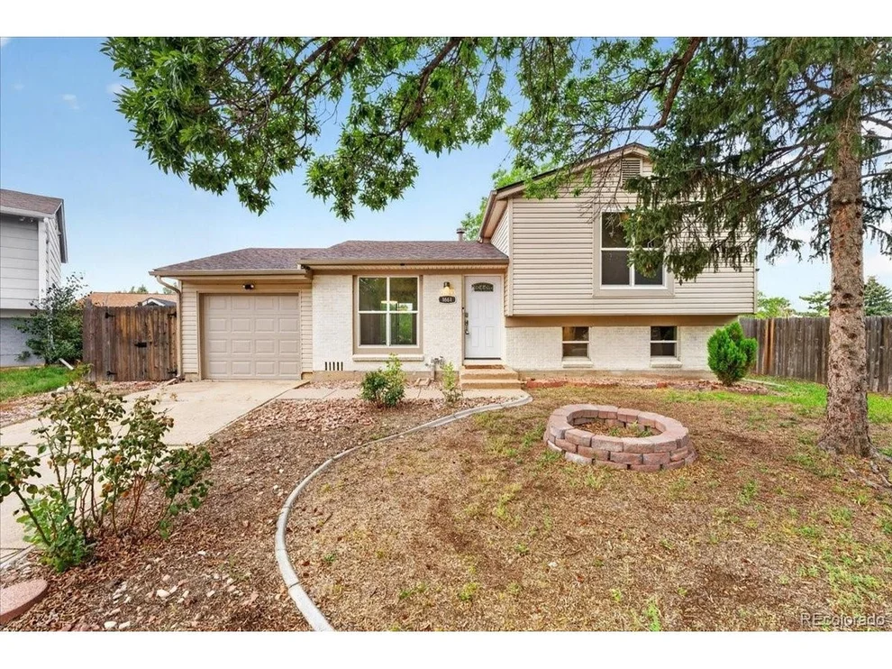 Unit for sale at 1661 S Walden Ct, Aurora, CO 80017