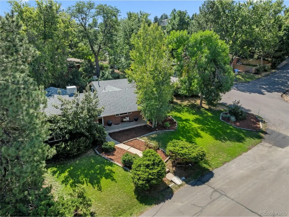Unit for sale at 2570 Robb St, Lakewood, CO 80215