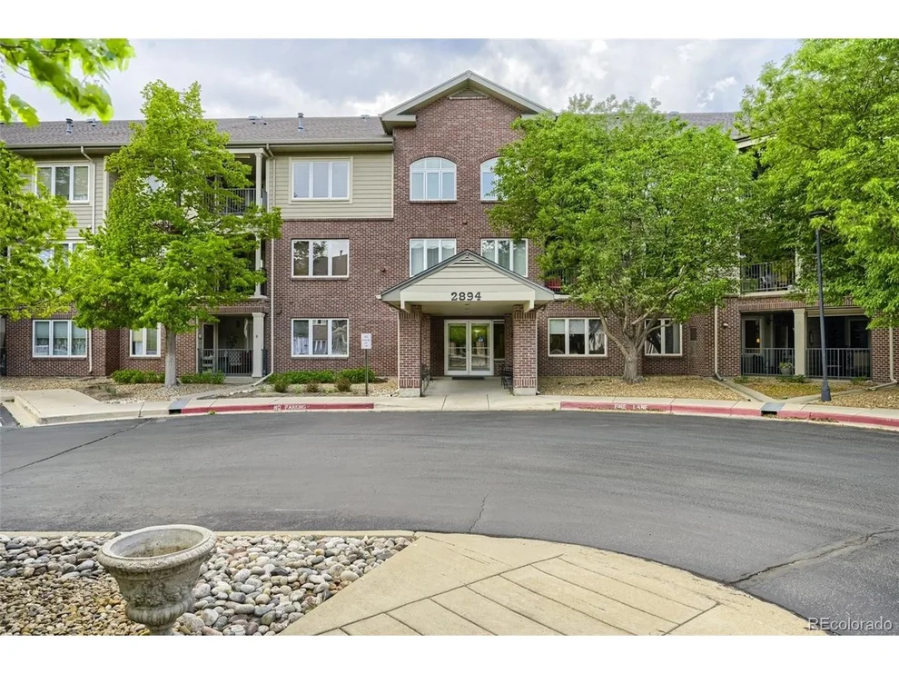 Unit for sale at 2894 W Riverwalk Cir, Littleton, CO 80123