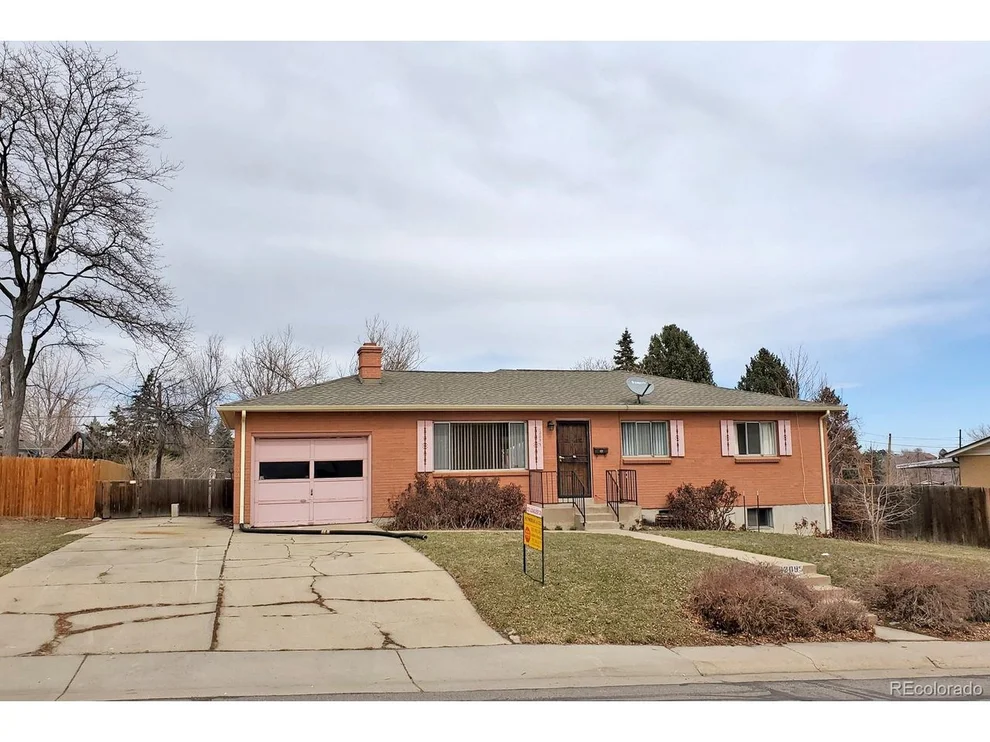 Unit for sale at 12095 W Texas Dr, Lakewood, CO 80228