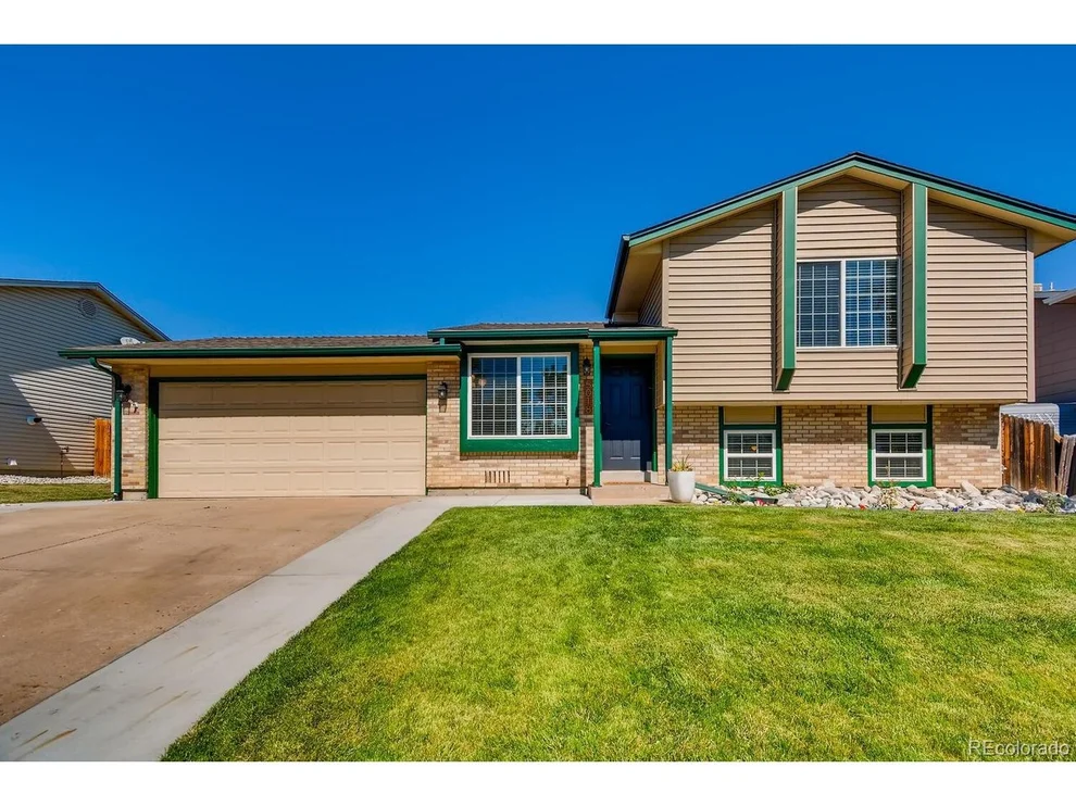 Unit for sale at 5018 S Iris St, Littleton, CO 80123