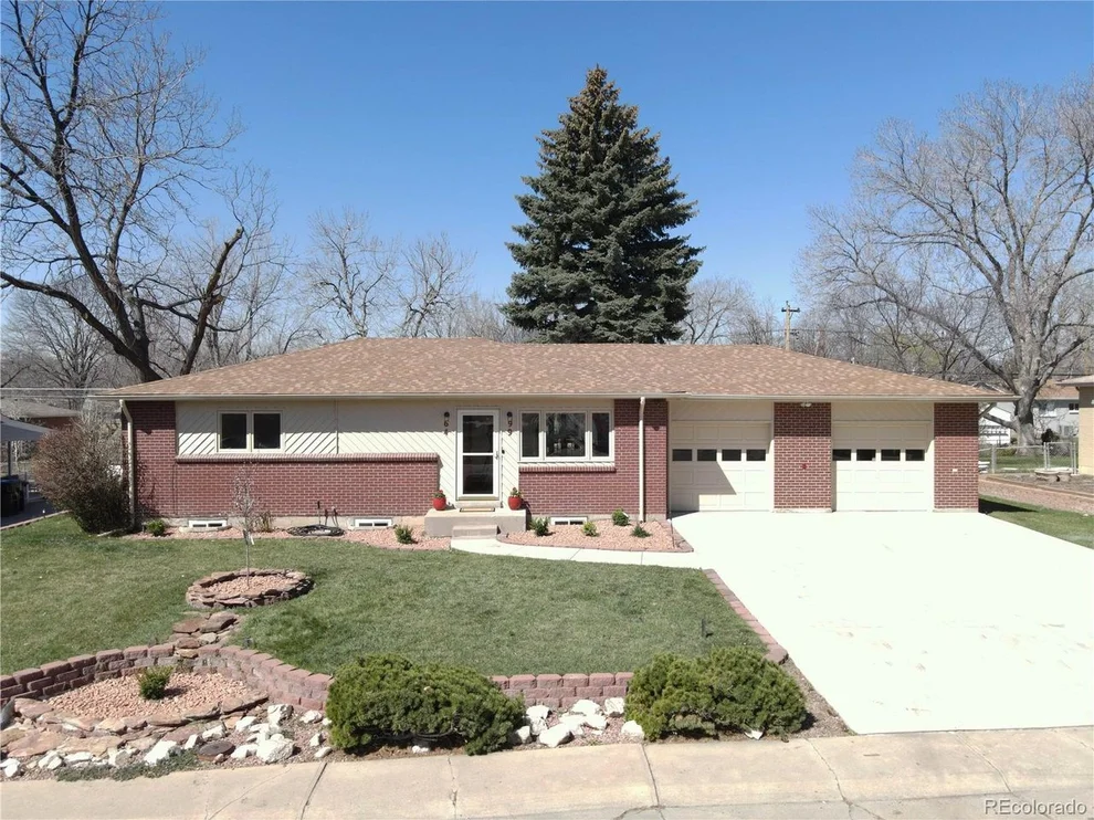 Unit for sale at 6499 Iris Way, Arvada, CO 80004