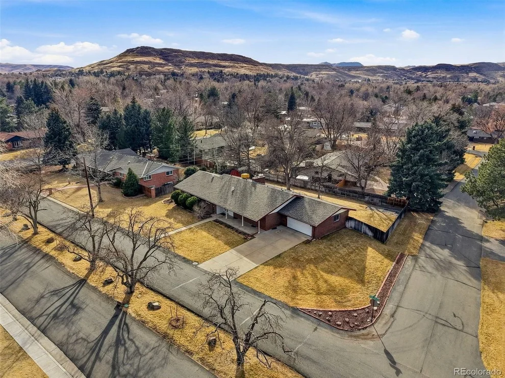 Unit for sale at 3095 Crabapple Rd, Golden, CO 80401