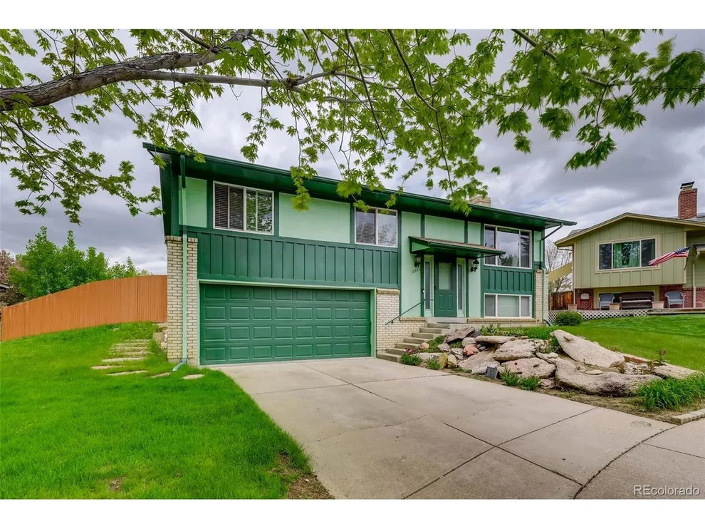 Unit for sale at 2822 S Roslyn St, Denver, CO 80231