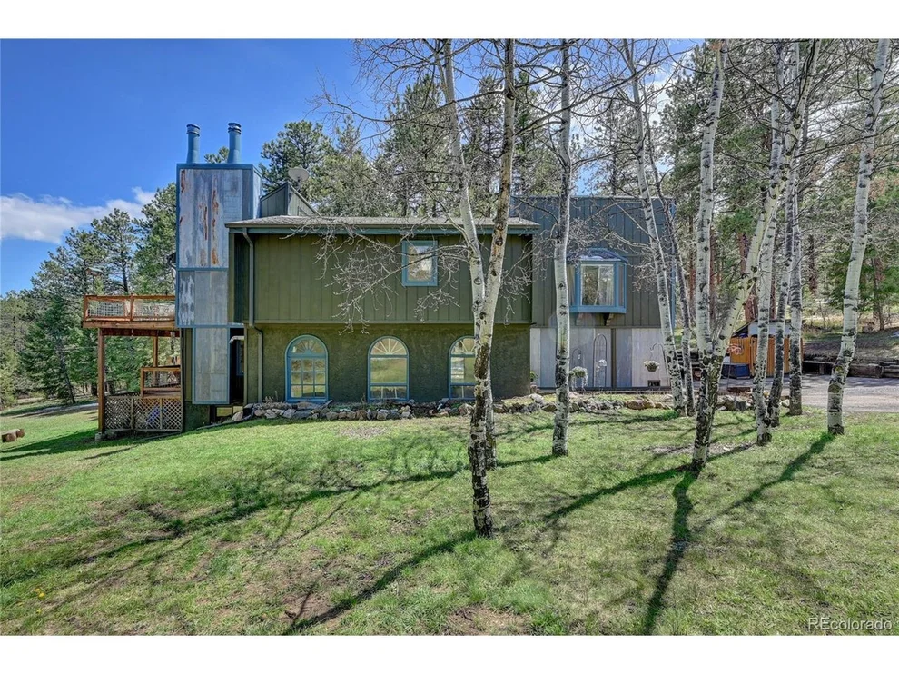 Unit for sale at 8783 S Ault Ln, Morrison, CO 80465