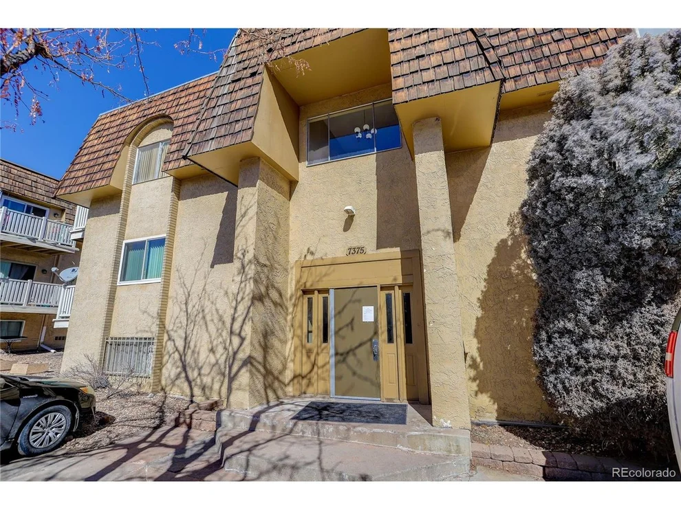 Unit for sale at 7375 E Quincy Ave, Denver, CO 80237