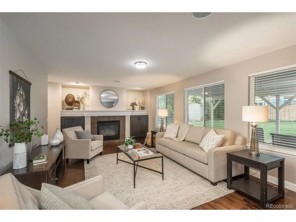 Unit for sale at 9325 Lark Sparrow Dr, Highlands Ranch, CO 80126