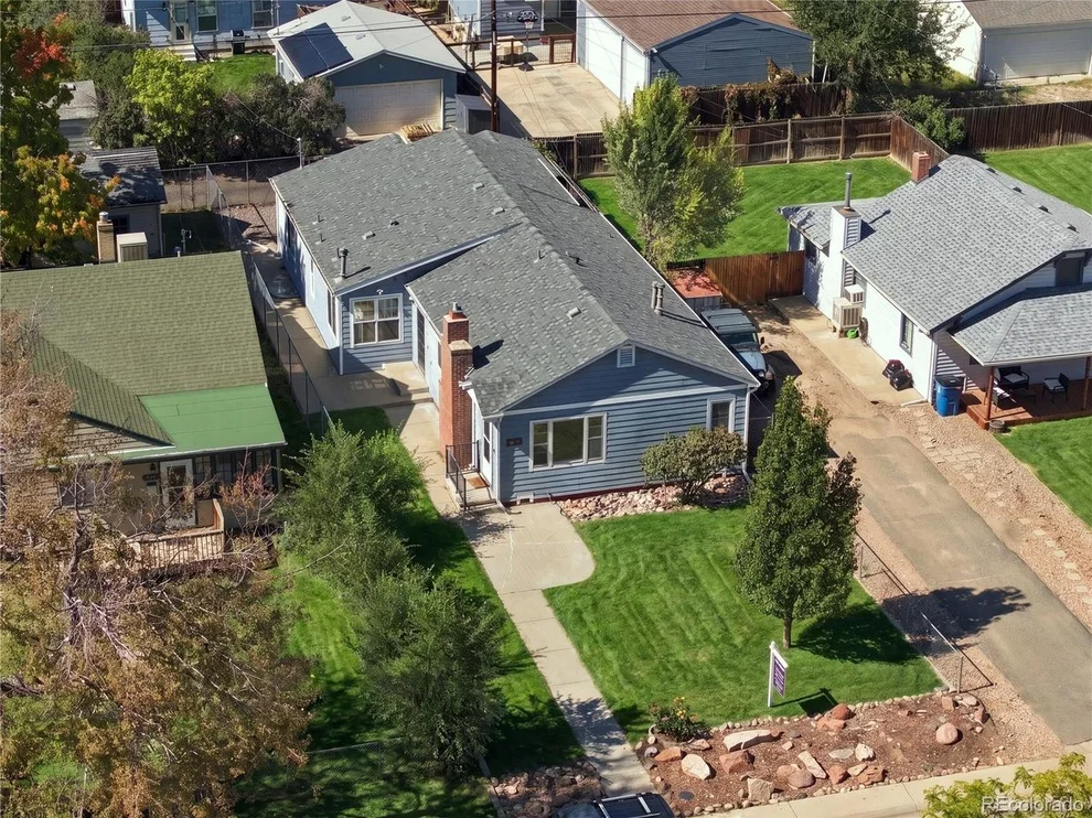 Unit for sale at 4077 S Washington St, Englewood, CO 80113