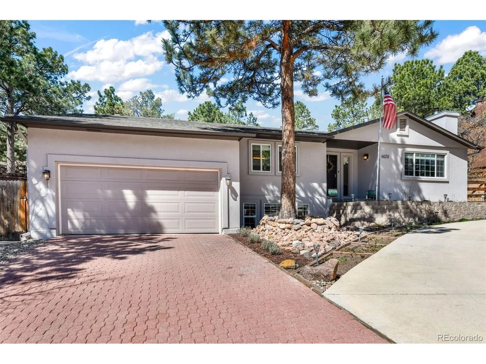 Unit for sale at 6020 Castlewood Ln, Colorado Springs, CO 80918