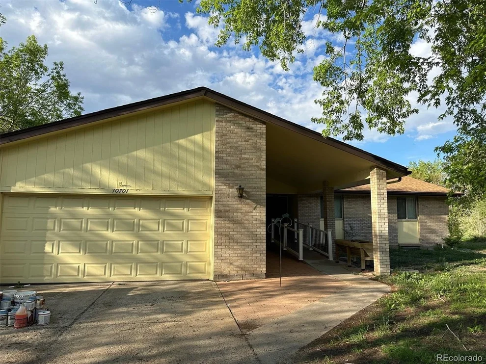 Unit for sale at 10701 E Asbury Ave, Aurora, CO 80014