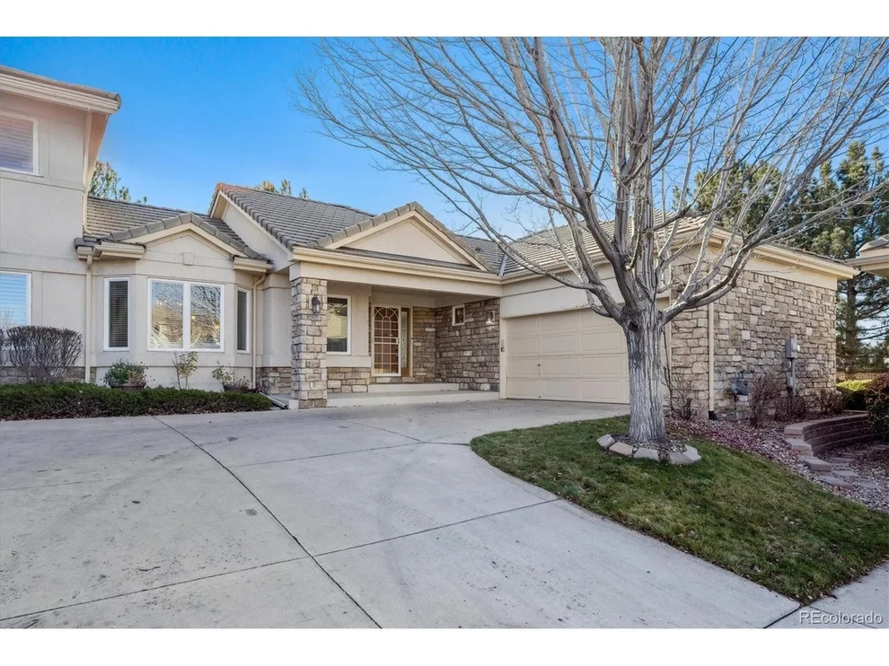 Unit for sale at 5042 S Auckland Ct, Aurora, CO 80015