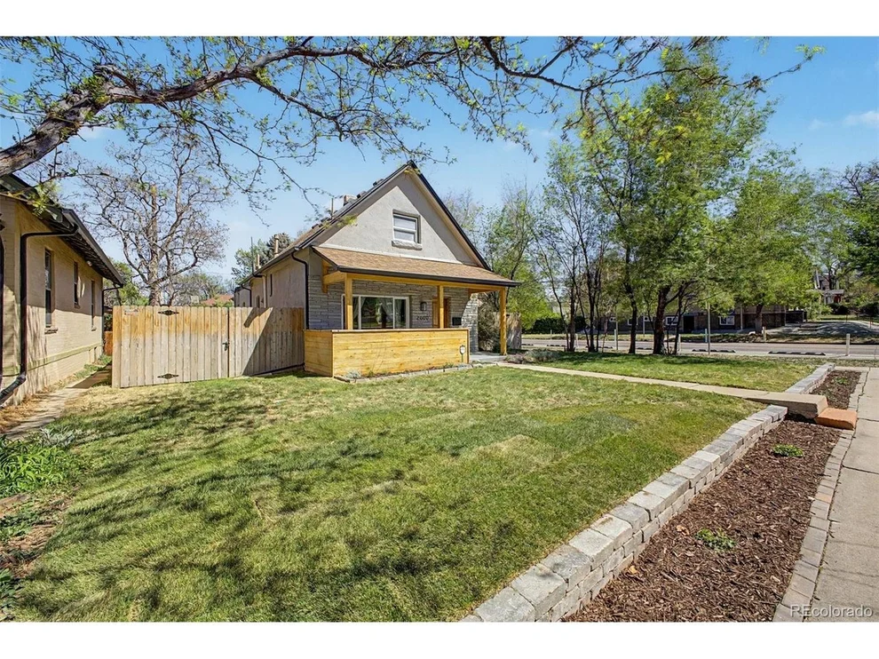 Unit for sale at 2600 N Vine St, Denver, CO 80205