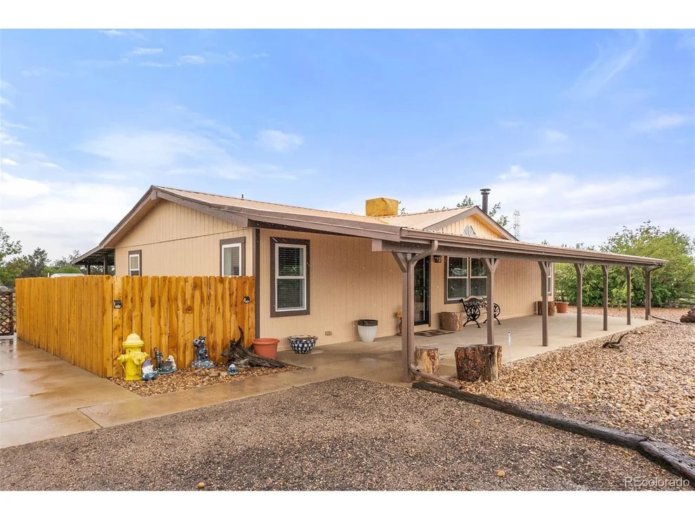 Unit for sale at 725 Valdai Ave, Lochbuie, CO 80603