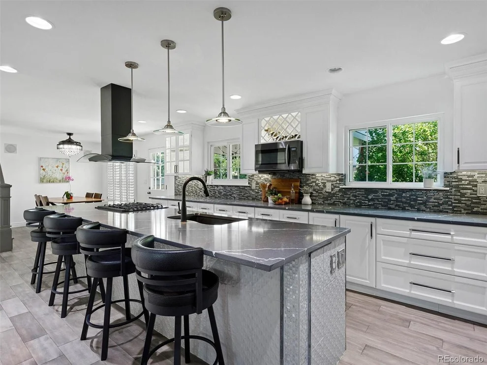Unit for sale at 7435 S Ivy Way, Centennial, CO 80112