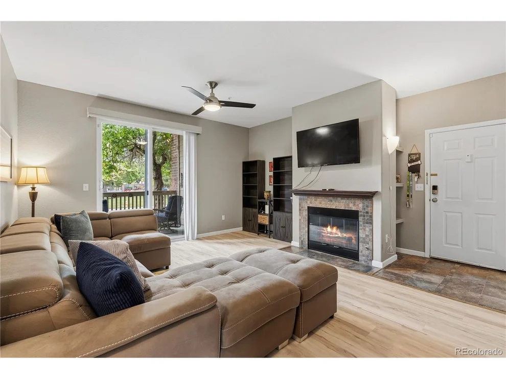 Unit for sale at 1691 W Canal Cir, Littleton, CO 80120