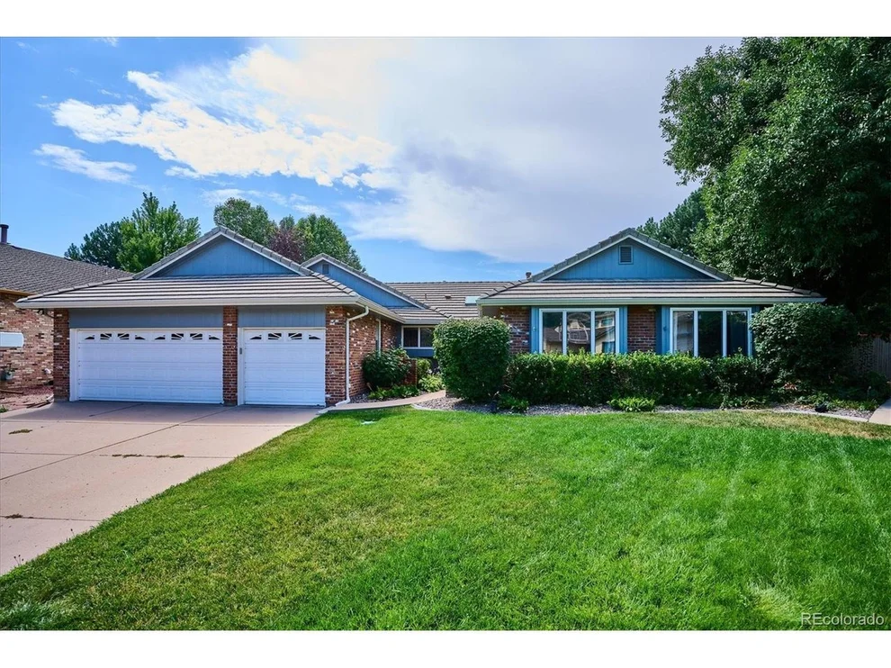 Unit for sale at 6140 W Evans Pl, Lakewood, CO 80227
